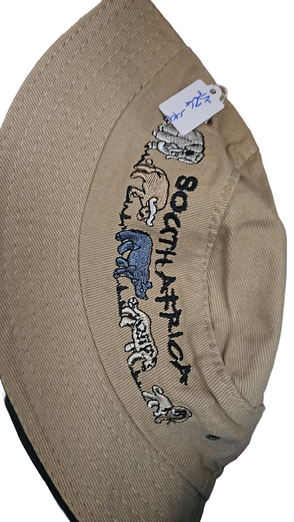 Bucket Hat with South Africa and Big Five Image